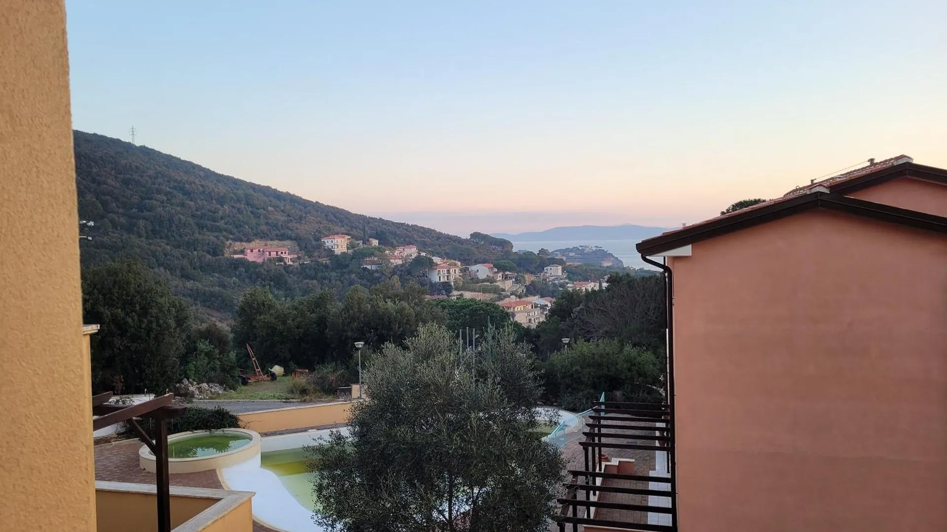 La Pergola Al Cavo 107 Apartment Italy