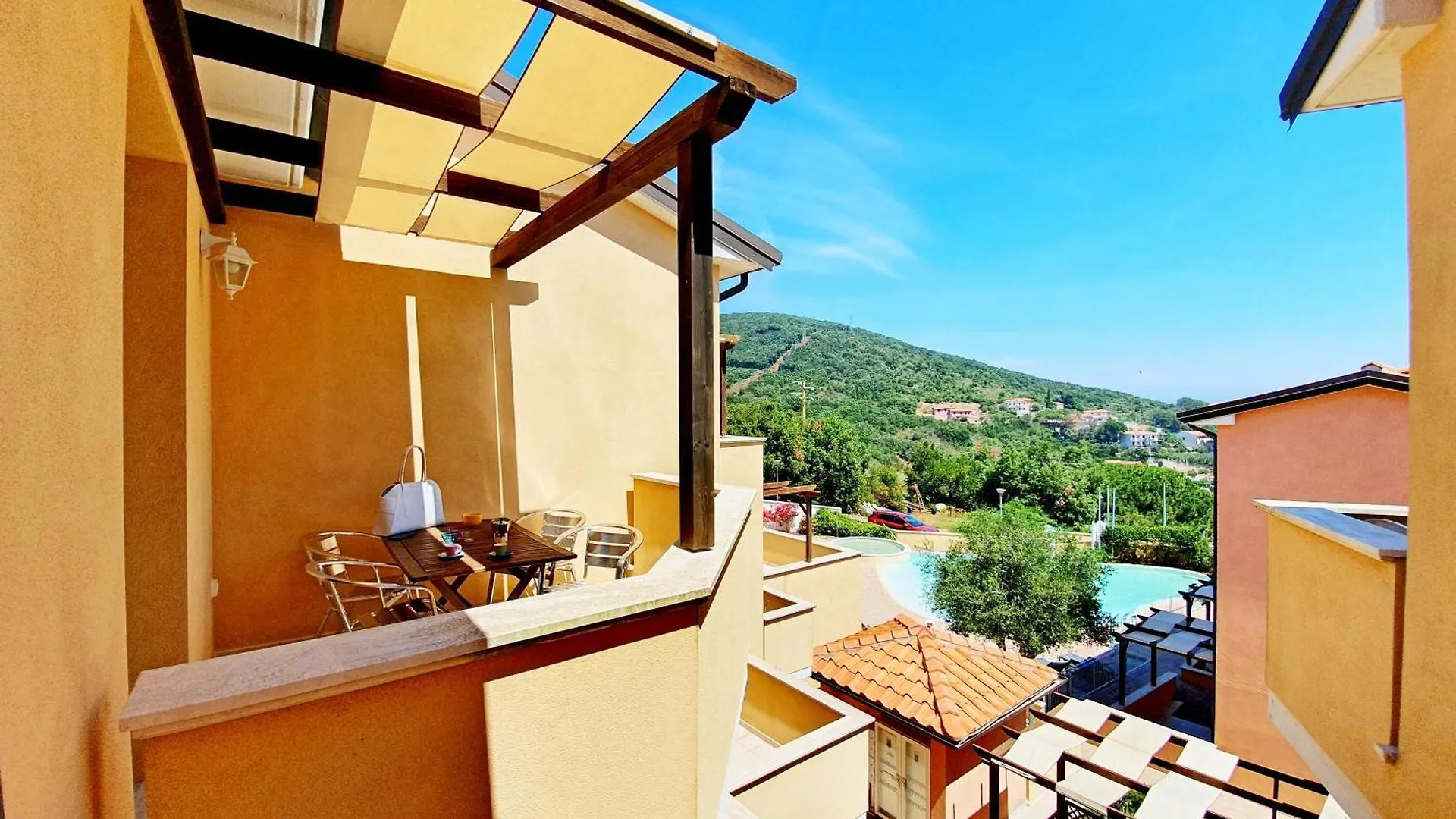 La Pergola Al Cavo 107 Apartment Italy